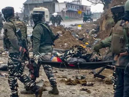 మార్ సాలే కో... పుల్వామా ఉగ్రదాడిపై మహేష్, బన్నీ, నాని, పూరి, టాలీవుడ్ స్టార్స్ స్పందన!