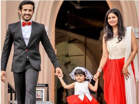 యాంకర్ రవికి పెళ్లైంది, కూతురు కూడా.. ఎట్టకేలకు ఒప్పుకున్నాడు, ఫోటోలు విడుదల!