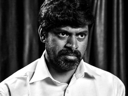 వైఎస్ఆర్‌ని చంద్రబాబుగా మార్చేసిన ఆర్జీవీ.. మహానాయకుడుకు వ్యతిరేకంగా!