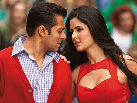 ప్లీజ్ అలా వదిలేయకు, మా హీరోను పెళ్లి చేసుకో : హీరోయిన్‌కు అభిమాని విన్నపం!