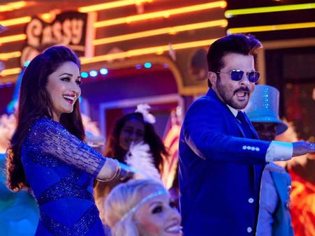 వసూళ్ల వర్షం కురిపిస్తున్న ‘టోటల్ ధమాల్’.. రూ. 100 కోట్ల దిశగా!