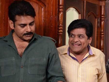 అలీకి షాక్.. పవన్ కళ్యాణ్‌కి ఫోన్, నాగబాబుని ప్రసన్నం చేసుకొనే పనిలో!