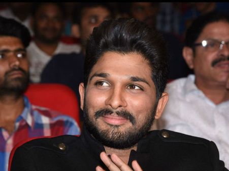 బన్నీకి జోడి కోసం కొనసాగుతున్న కసరత్తు.. తెరపైకి హ్యాట్రిక్ హీరోయిన్!