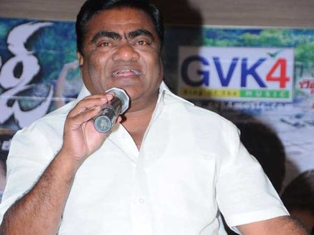 ఉరితీసే వాడిని కూడా అడుగుతారు.. కేసీఆర్ ఒక్క మాటకు కూడా చెప్పలేదు.. బాబు మోహన్!