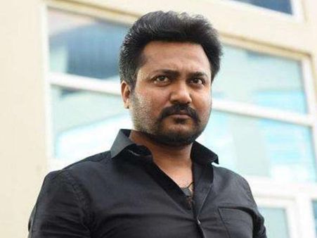 చిక్కుల్లో మధుబాల ‘అగ్ని దేవి’... దర్శకుడిపై కోర్టు ధిక్కార కేసు వేసిన హీరో!