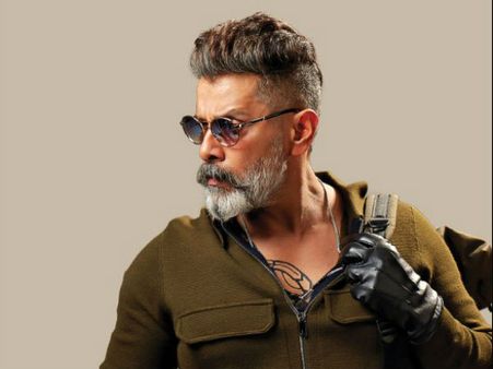 విక్రమ్ ప్రాణం పోశాడు.. సినిమాకి అదే హైలైట్!