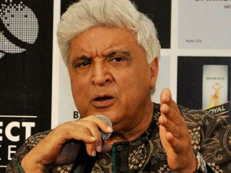 ‘పిఎం నరేంద్ర మెడీ’ బయోపిక్: తన పేరు చూసి షాకైన ప్రముఖ లిరిసిస్ట్