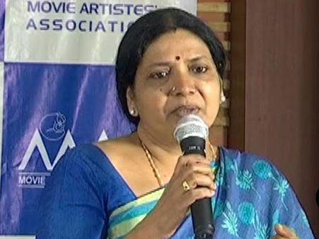 ఇవన్నీ చూస్తుంటే భయం వేస్తోంది: శివాజీ రాజా తీరుపై నటి జీవిత