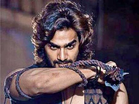 హీరో కార్తీకేయ కేక.. అరుదైన ఘనతతో అదుర్స్