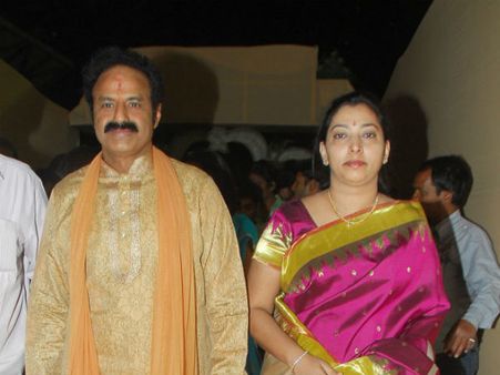 మా ఆయనకు బంపర్ మెజారిటీ ఖాయం, మేము అడగక్కర్లేదు.. బాలయ్య సతీమణి వసుంధర!