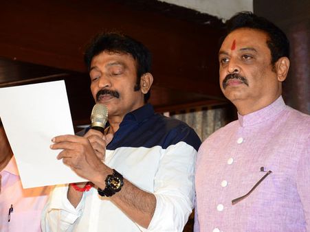 ప్రమాణ స్వీకారం రోజే.. ‘మా’ ప్రెసిడెంట్ నరేష్‌కు ఝలక్ ఇచ్చిన హీరో రాజశేఖర్!