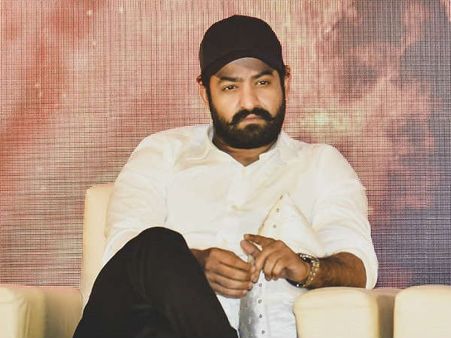 ఎన్టీఆర్ కోపం నశాలానికి ఎక్కిన మూమెంట్, అణుచుకుని హుందాగా...