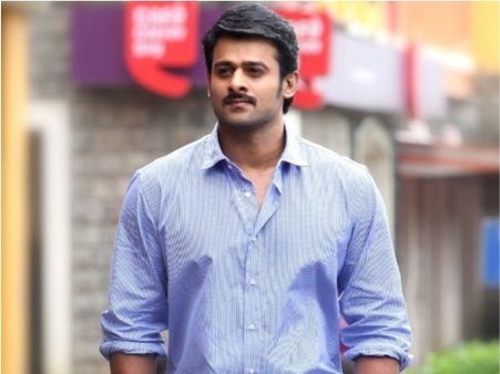 ప్రభాస్‌ని చెంపదెబ్బ కొట్టిన అమ్మాయి.. వైరల్ అవుతున్న సంఘటన!