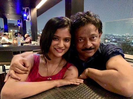 సినీ ఇండస్ట్రీకి రామ్ గోపాల్ వర్మ మేనకోడలు? ఫోటోస్ షేర్ చేసిన ఆర్జీవీ!