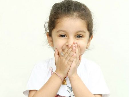 బాహుబలి పాటకు సితార డాన్స్ .. మురిసిపోయిన మహేష్ బాబు (డాన్స్ వీడియో)