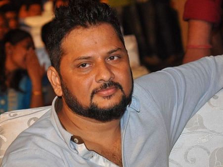 ‘సైరా’ షూటింగ్ పూర్తి: బిగ్ బి, కిచ్చా సుదీప్, సురేందర్ రెడ్డి ఎమోషనల్ ట్వీట్స్