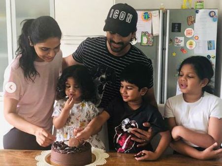 అల్లు అయాన్ బర్త్ డే: తాతయ్య నుంచి ఊహించని గిఫ్ట్.. షాక్‌లో బన్నీ!