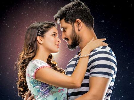 మీడియా పవరేంటో చూపించనున్న నిఖిల్.. మే 1న అర్జున్‌ సురవరం‌గా