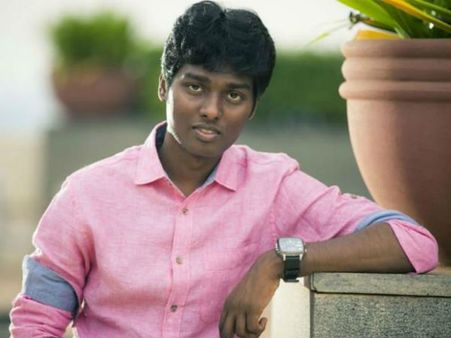 భోజనం, టాయిలెట్లు కావాలని అడిగితే.. బూతులు తిట్టిన క్రేజీ డైరెక్టర్.. కేసు నమోదు చేసిన నటి!