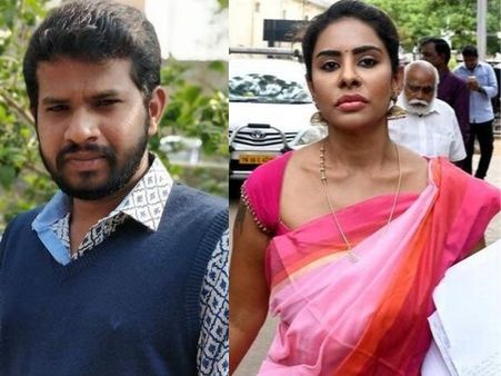 హైపర్ ఆది వివాదం, రంగంలోకి శ్రీరెడ్డి బూతులతో... అసలేం జరిగింది?