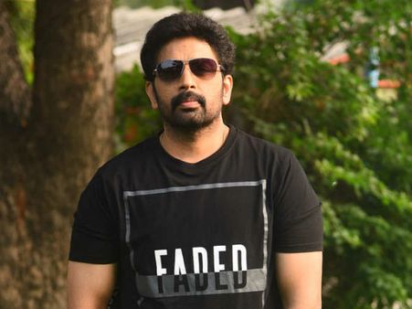 అమ్మ నా కొడుకు ఇరుగదీశాడే.. నా కొడుకుల్లారా హీరో ప్రిపేరై వస్తున్నాడు.. కార్తికేయపై జేడీ కామెంట్స్