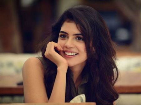 నితిన్‌తో 'చిత్రలహరి' హీరోయిన్ రొమాన్స్!