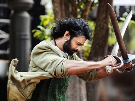 ప్రభాస్ ఇన్‌స్టా‌గ్రామ్‌లో తొలి పోస్ట్ పడింది... 1 మిలియన్ దిశగా!