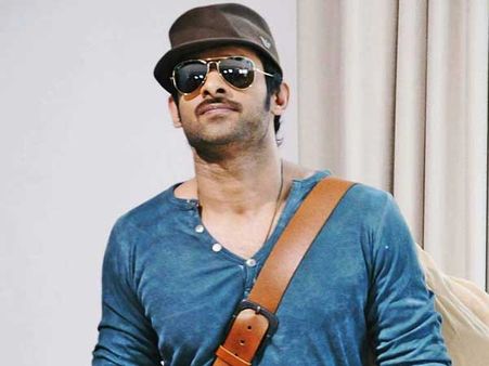 ప్రభాస్, ఆ హీరోయిన్... టైమ్ లెస్ లవర్స్, క్లూ ఇచ్చిన డైరెక్టర్!