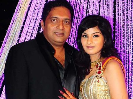 డబ్బు సంపాదించడం మా ఆయనకు చాలా సులువు.. ప్రకాష్ రాజ్ సతీమణి!