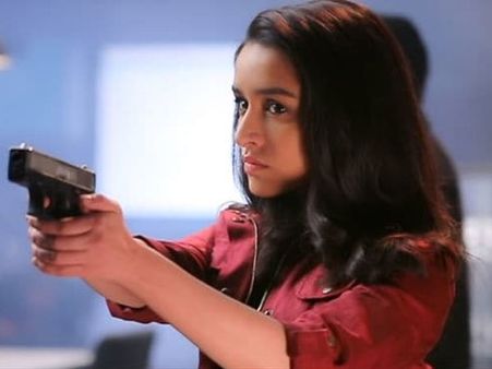 ‘సాహో’ లేటెస్ట్ అప్‌డేట్‌: కర్జత్ వెళుతున్న శ్రద్దా కపూర్