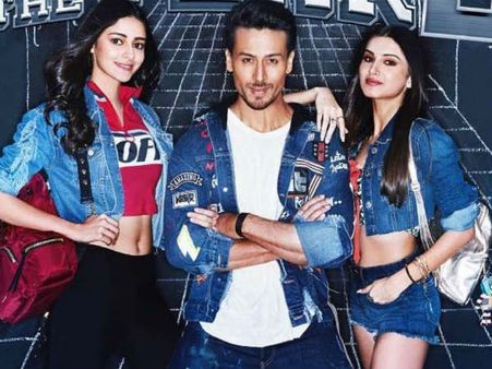 స్టూడెంట్ ఆఫ్ ది ఇయర్‌గా కేక పెట్టించిన టైగర్ .. ఇద్దరు హీరోయిన్లతో రొమాన్స్