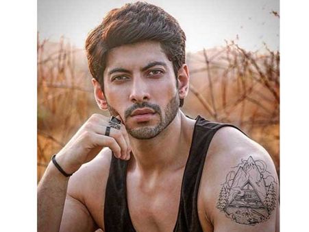 గర్ల్ ఫ్రెండ్‌ను అక్కడ టచ్ చేశాడు... ఆగ్రహంతో దాడి చేసిన నటుడు, అరెస్ట్!