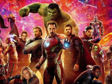 అవెంజర్స్‌ మరో రికార్డు.. బాక్సాఫీస్ వద్ద దూకుడు