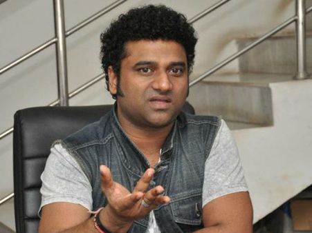 హరీష్ శంకర్, దేవిశ్రీకి అక్కడే చెడింది.. వాల్మీకి నుంచి తప్పుకోవడానికి కారణమిదా..?