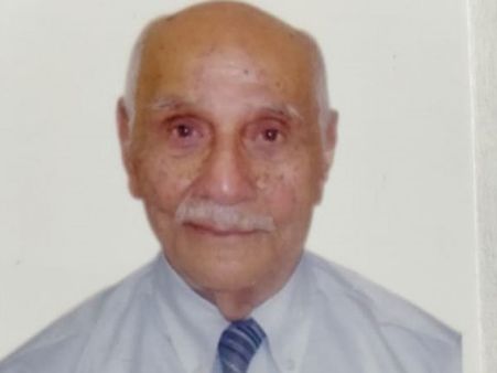 104 ఏళ్ల వయసున్న ప్రముఖ నిర్మాత మృతి!