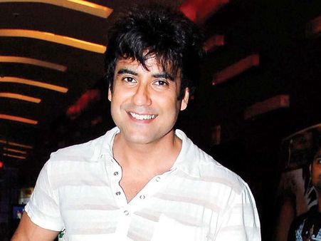 టీవీ నటుడి అరెస్ట్: డేటింగ్ యాప్‌తో మహిళను ముగ్గులోకి.. పెళ్లి పేరుతో రేప్.. బ్లాక్‌మెయిల్