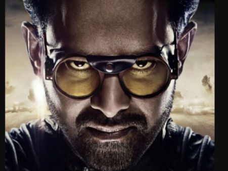 చెప్పినట్లుగానే సర్‌ప్రైజ్ చేసిన ప్రభాస్.. వెల్లువెత్తుతున్న కామెంట్స్