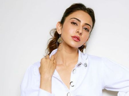 కాబోయే భర్త గురించి చెప్పిన రకుల్ ప్రీత్... ఆ మూడు ఉంటే సరే