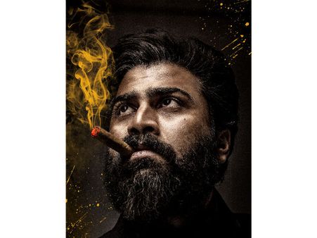 శర్వానంద్ ఇరుగదీశాడు.. రణరంగం ఫస్ట్‌లుక్ కేక!