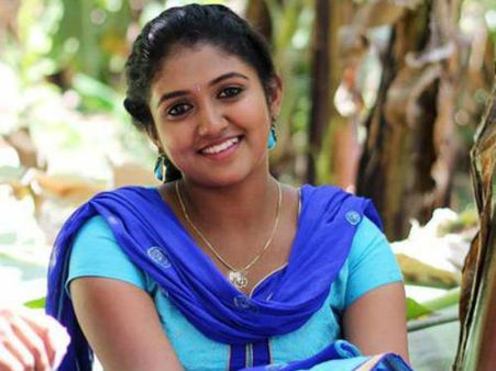 ‘సైరాత్’ హీరోయిన్ ఇంటర్మీడియట్ రిజల్ట్ హాట్ టాపిక్