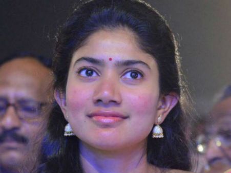 ఆ కారణంగానే రూ. 2 కోట్ల ఆఫర్ వదులుకున్నాను: సాయి పల్లవి