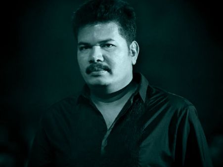 సంచలనానికి శ్రీకారం చుట్టబోతున్న శంకర్.. భారీ మల్టీస్టారర్.. హీరోలు ఎవరెవరంటే!