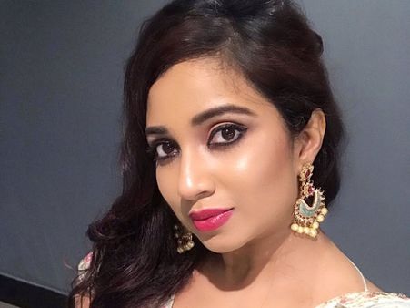 శ్రేయా ఘోషల్‌కు చేదు అనుభవం.. గుణపాఠం నేర్చుకొన్నా.. క్షమాపణలు చెప్పినా..