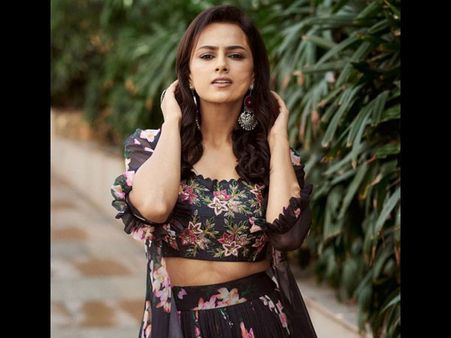 ‘జెర్సీ’ బ్యూటీ శ్రద్ధా శ్రీనాథ్ మరో బంపర్ ఛాన్స్ కొట్టేసింది