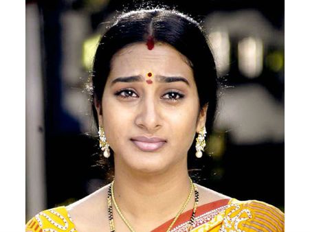 యాక్టర్ సురేఖావాణికి పెను విషాదం.. భర్త ఆకస్మిక మృతి.. ఏం జరిగిందంటే!