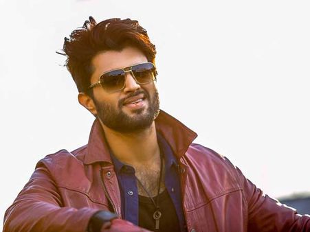 విజయ్ దేవరకొండ పెళ్లంటూ రూమర్లు.. క్లారిటీ ఇచ్చిన హీరోయిన్