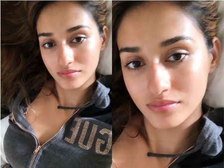 జిప్ ఓపెన్ చేసి కవ్వించిన లోఫర్ పాప.. లేచిపోదామా అంటూ..!