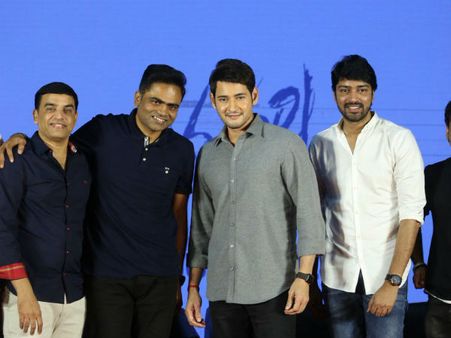 మన మీద మనం సింపతీ చూపించుకోవాల్సిన సమయం వచ్చింది: ‘మహర్షి’ సక్సెస్ మీట్లో వంశీ పైడిపల్లి