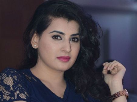 అరుదుగా ఇలాంటి ఛాన్స్, ఎమ్మెల్యేగా పోటీ చేస్తానేమో? నటి అర్చన కామెంట్