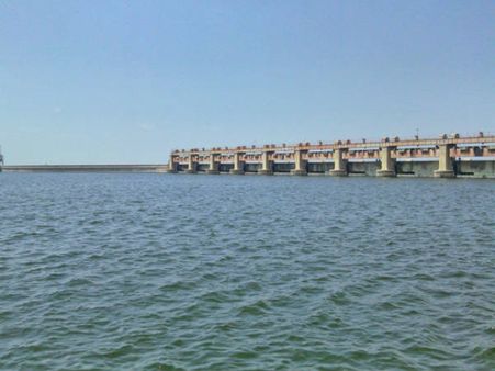 గోదావరిలో గల్లంతైన యంగ్ డైరెక్టర్.. షూట్ కోసం వెళ్లి అనంత లోకాలకు!